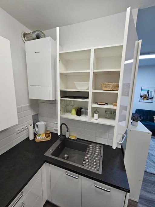 Affordable Suite In Vienna'S Hotpoint Esterno foto