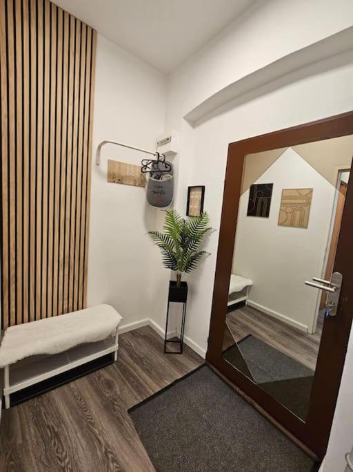 Affordable Suite In Vienna'S Hotpoint Esterno foto